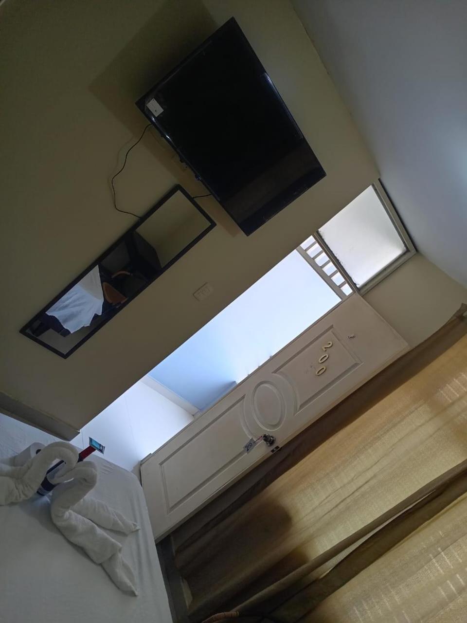 Hotel Inca Peru Пиура Екстериор снимка
